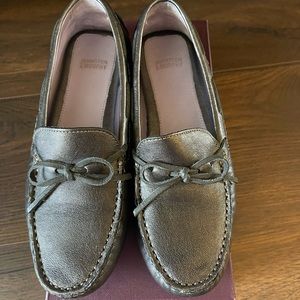 Johnston and Murphy shoes. Size 6M